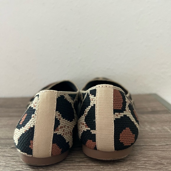 Giani Bini washable knit flats leopard print size 6.5 - Picture 4 of 5